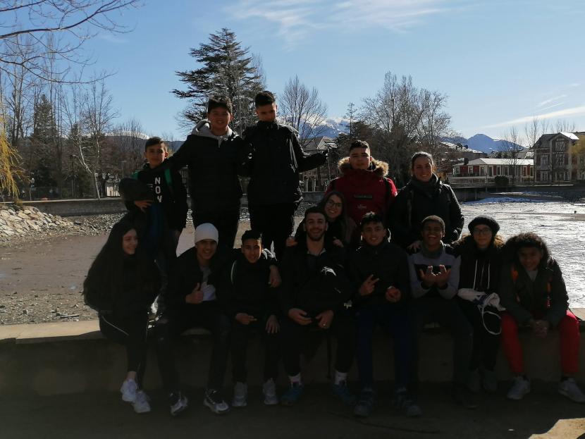 Rodolem pels camps plens de neu